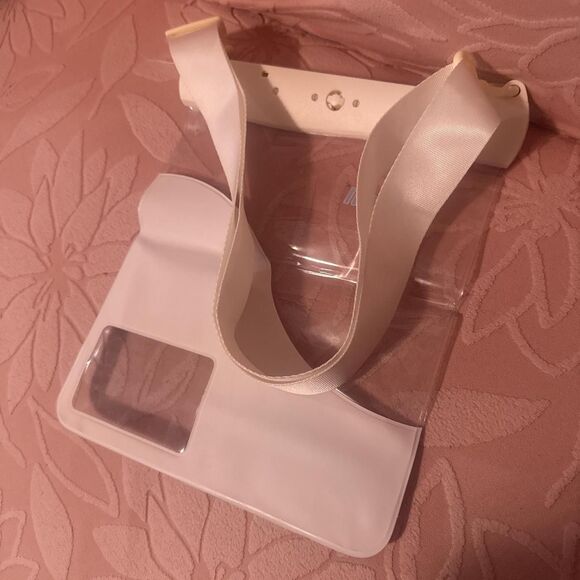 Waterproof Touchscreen Bag - Picture 4 of 4